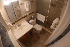 Airbnb-bathroom-APBushnell